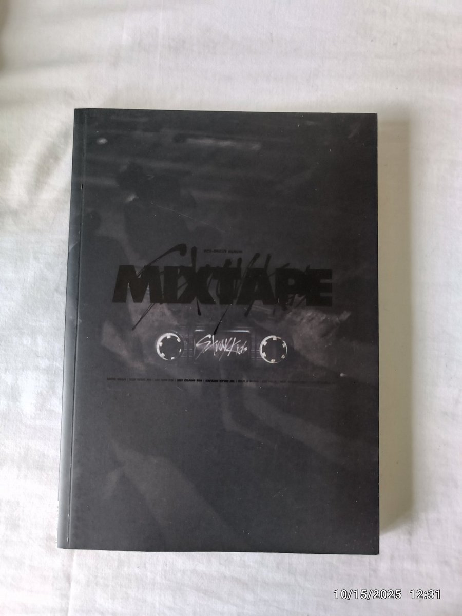 foiverry's tweet photo. wts lfb straykids ph

- stray kids unsealed albums (complete inclusions except pc) 

Mixtape to Go Live Albums
- 200 PESOS EACH-

No Easy to Maxident Albums
- 100 PESOS EACH -

> mop: gcash (payo/3 days reservation) NO COD
> mod: sco only
> pf = 15 pesos https://t.co/ixVtr7TSqL