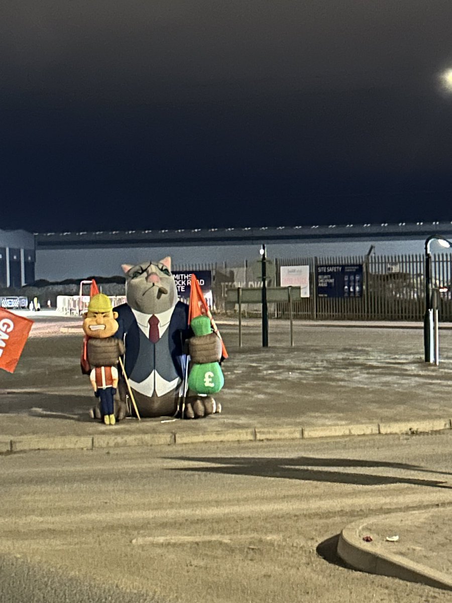 Andrew Blunt tweet media