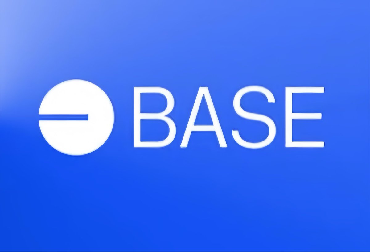 CoinRank_io's tweet image. 🧱 Today: @jessebaseeth, Head of Base Protocol, said the team chose to build on Ethereum to ensure ecosystem interoperability.

He also revealed that the Base token will launch soon — serving as a key driver for the network’s ecosystem growth.

#Base #Ethereum #BaseToken…