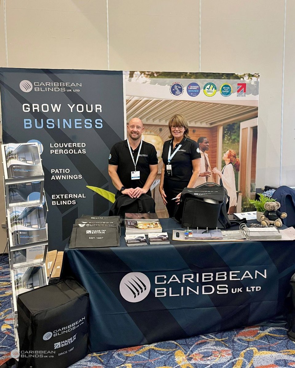 cbsolarshading's tweet image. It’s been a busy couple of weeks for us. We kicked things off at Grand Designs Live, supporting the BBSA. Next up was Futurescape, where we proudly showcased our reimagined Classic Lite Pod. And to round things off, we headed to the Glazing Summit #caribbeanblinds