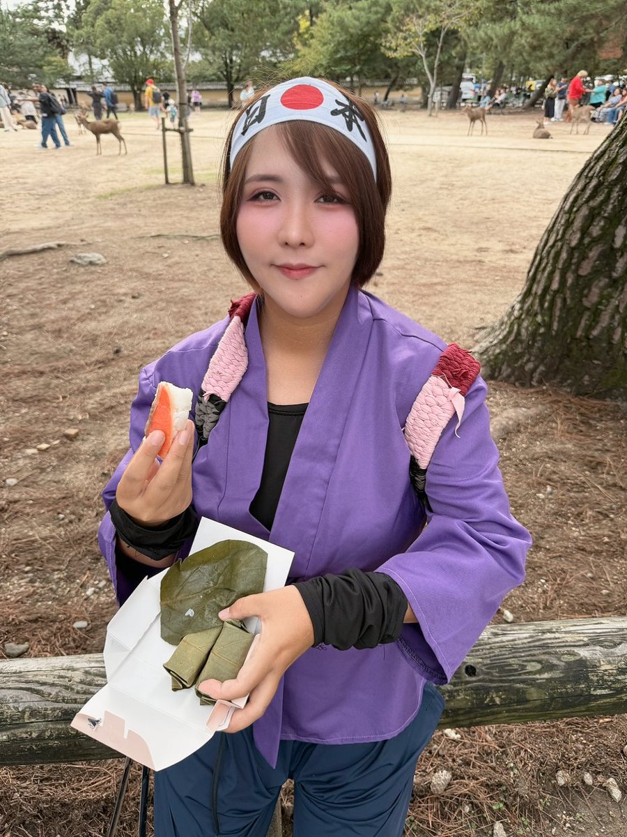 苦しい時も奈良公園パトロールです。
中国人に注意する時はしっかり怒鳴るので精神的に苦しくなります。
そんな中リスナーさんが奈良の名物である柿の葉寿司を差し入れしてくれました。
元気が出ました。
支えてくださり本当に感謝しております。