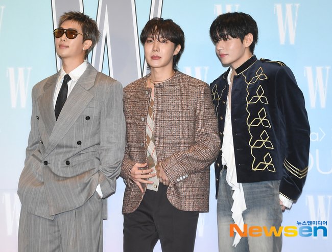 2025 LOVE YOUR W Red Carpet #RM #JHOPE #V 기사 사진