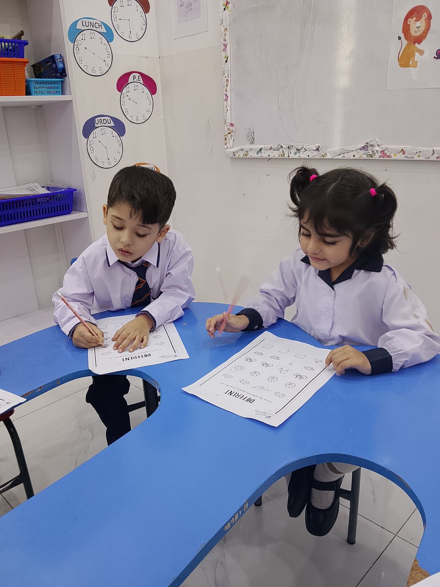 IthSchool's tweet image. 🧩✨ Spot the Difference Time! ✨🧩

Our Playgroup kids are learning to identify same and different objects — sharpening their minds through fun and play! 🎨💡

#ithschool #pgclass #funwithlearning

Follow us on social media channels:
linktr.ee/ithschool