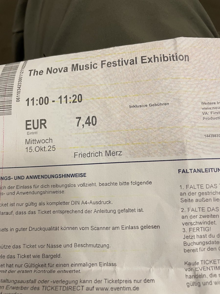 War heute hier. 
Dringende Besuchsempfehlung. Aber nix für schwache Nerven.