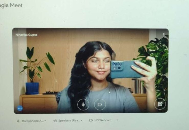 Niharika tweet media