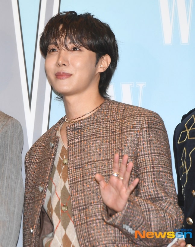 【PHOTO】BTSのV＆RM＆J-HOPE「乳がん認識向上キャンペーン」チャリティーイベントに出席（動画あり）
kstyle.com/article.ksn?ar…

#BTS #V #RM #JHOPE