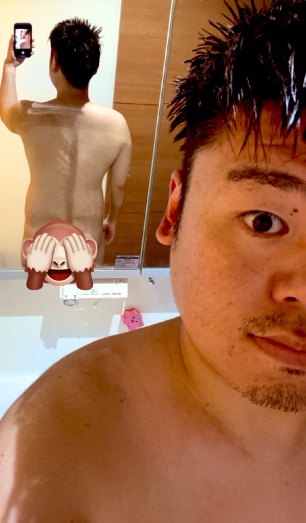 日焼けがえげつない
手の形普通にあるし