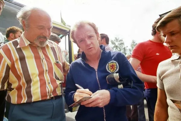 leeds_snippets's tweet image. Billy Bremner during the 1974 World Cup.