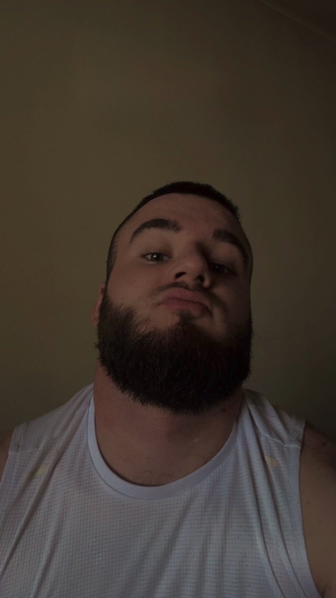 chyk02 tweet media