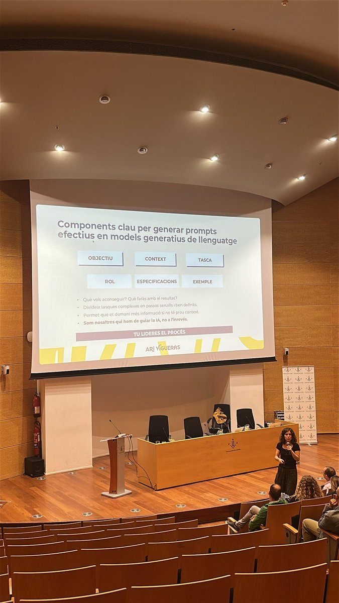 Vols saber què han de tenir els teus prompts per aconseguir les millors respostes de la IA?🤔🧠🤖

Comença ja la 1a ronda dels tallers: “Eines d’IA per a la persona usuària”!
 A càrrec d’Ariadna Vigueras.
📍Auditori de la <a href="/IceUdl/">ICE UdL</a>