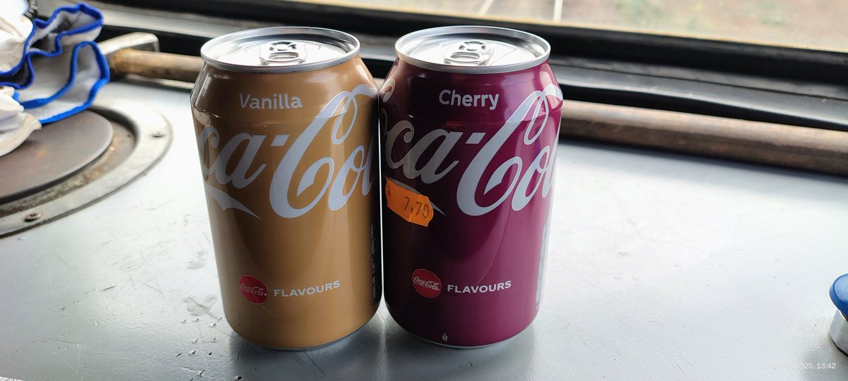 Coke Vanilla vs Cherry