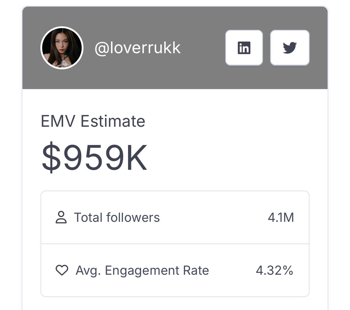 muv_content's tweet image. ประกาศๆๆ เรียกรวมพลทุกหน่วย ฟชวของเจ๊มิ้ลค์ผ่านไป ทุกคนหันกลับมาช่วยเลิฟรักกันได้เลยงับ ร่วมแรงร่วมใจ ช่วยกันแชร์ ช่วยกันเม้น ช่วยกันไลค์ เอนเกจเลิฟรักพุ่งปี๊ดดดๆๆ รับบรีฟตามนี้นะเตง 

#MilkLove #มิ้ลค์เลิฟ