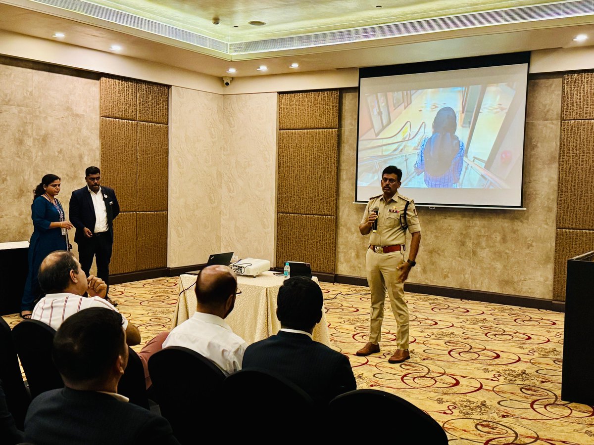 📅 On 13/10/2025, Cybercrime PS Whitefield held a Cybercrime Awareness Session at Radisson Blu, Marathahalli.

👮‍♂️💻 Employees learned about:
🔹 Types of cybercrimes
🔹 Staying safe online
🔹 How to report cybercrimes
🙏 Thanks to <a href="/RadissonBlu/">Radisson Blu</a> for supporting cyber safety.
