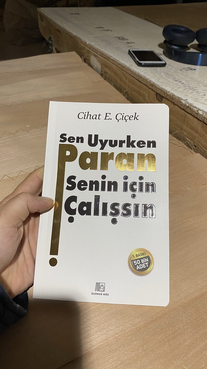 İlk dokunan ben olmuş olabilir miyim? Acaba? 😆 Dedecim kaleminize, aklınıza fikrinize sağlık seviliyorsun. İncelemesi kanalımda olacak. Sevgiler <a href="/turc35/">cihat e. çiçek</a>