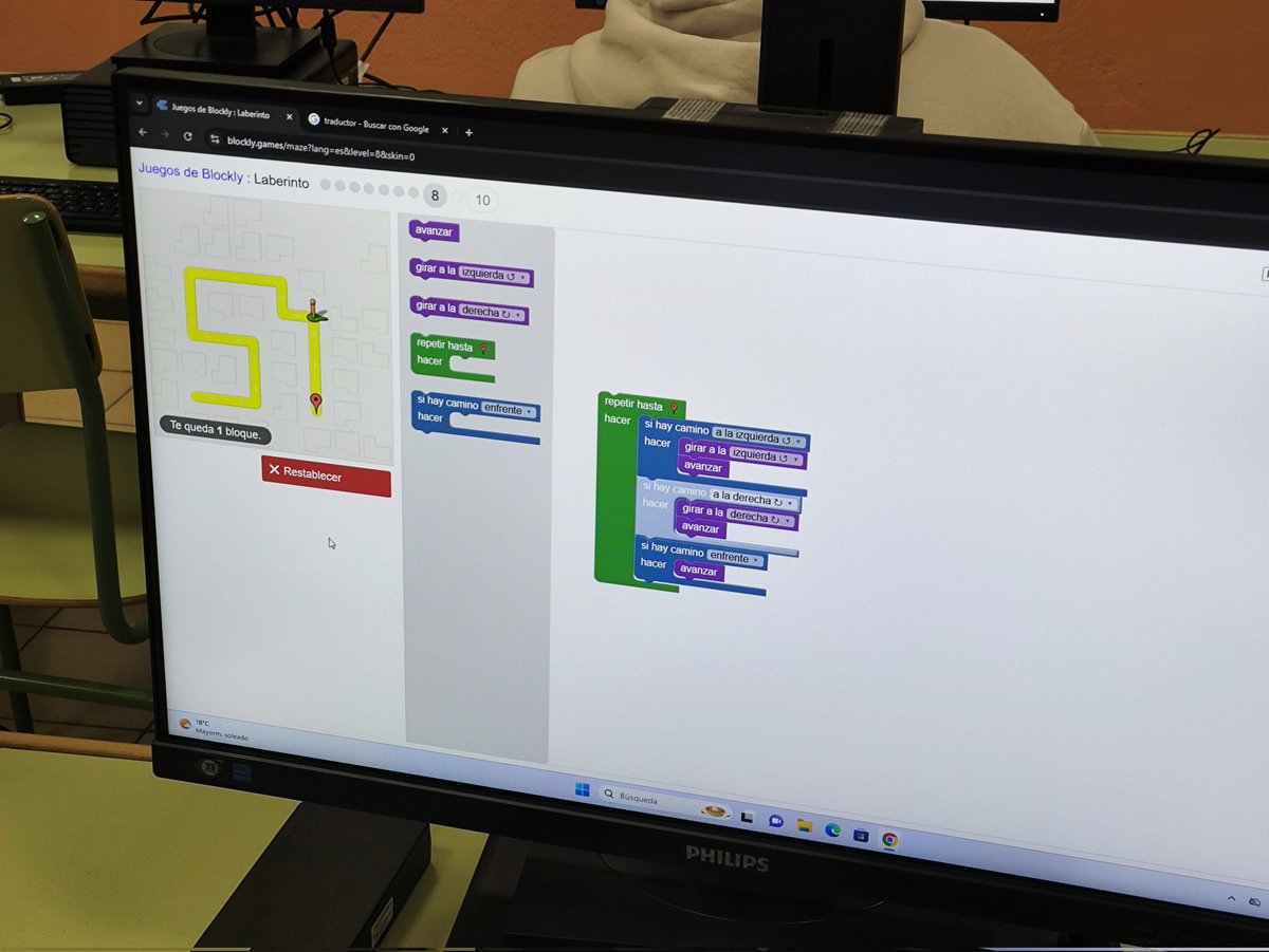 tecuribarri's tweet image. En Control y Robótica 3⁰ ESO @IESMUribarri celebramos la #CodeWeek compitiendo con #BlockyGames