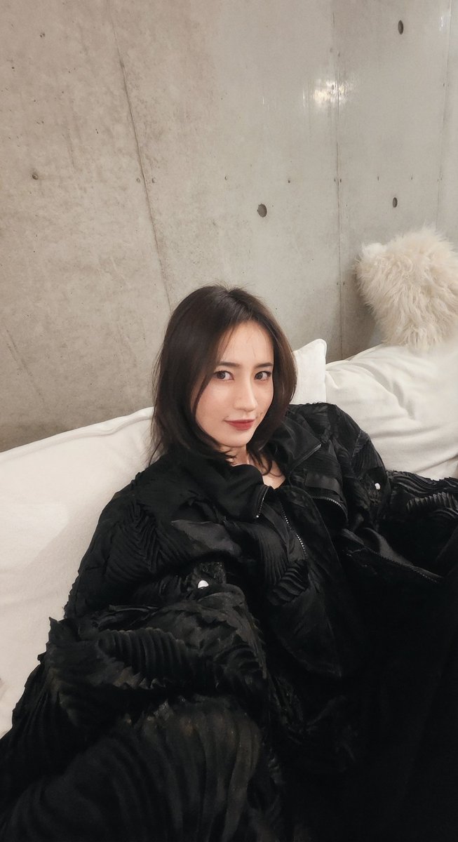 アウター - Search / X