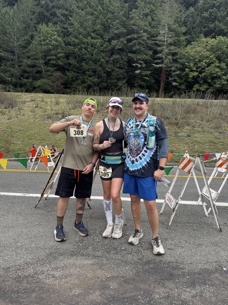 emabler's tweet photo. marathon runnnaaaaahs https://t.co/EZGrpnyTrm