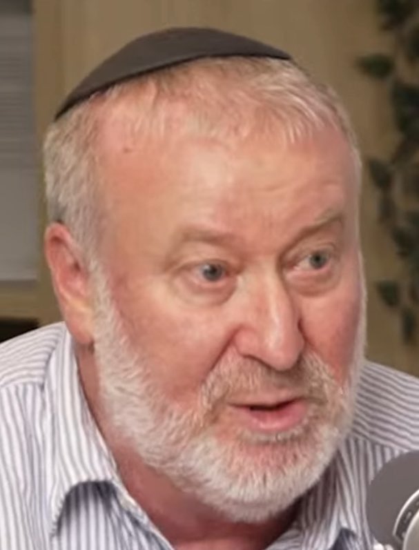 העלות הישירה המוערכת של תפירת תיקי נתניהו למשלם המיסים: למעלה מ-600 מיליון שקל; הנזק מעיכוב עסקת הצוללות: כ-5 מיליארד שקל; עלות בחירות מיותרות: כ-2.5 מיליארד שקל; אובדן תוצר בגלל עיכוב פריסת תשתיות האינטרנט: כ-50 מיליארד שקל; על הנזק הכלכלי האדיר חתומים: מנדלבליט, שי ניצן וליאת