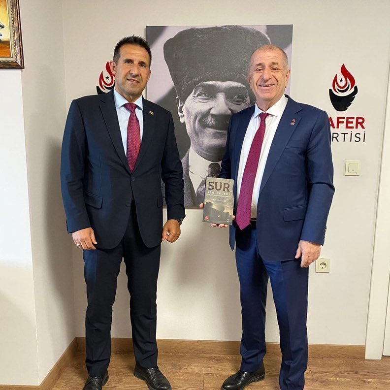 📌Şerefli namuslu TÜRK SUBAYI Orkun Özeller tam 28 Gündür TUTUKLU...       
#OrkunÖzellerYalnızDeğildir #VatanyahutSilivri