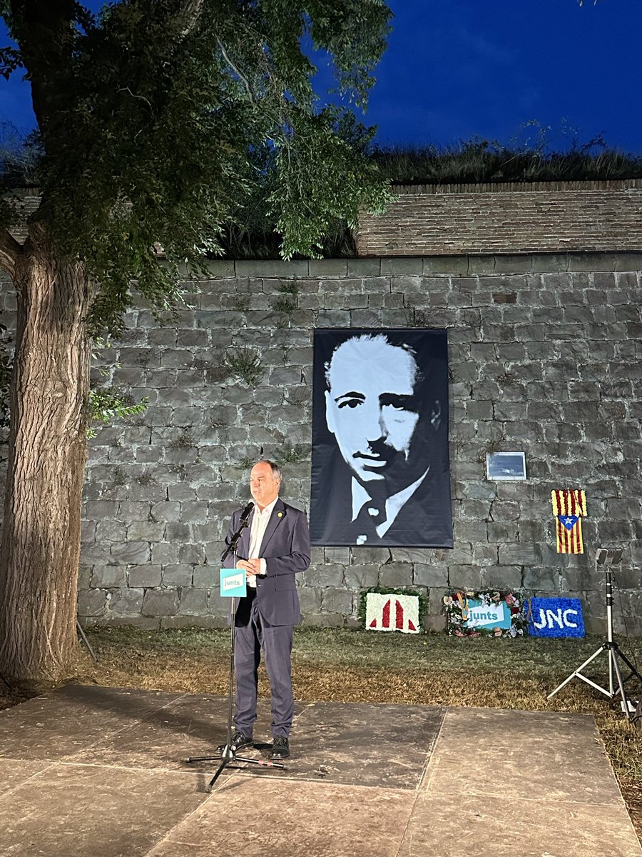 iGenoves's tweet image. Un any més homenatgem el #presidentCompanys avui que es compleixen 85 anys del seu afusellament. No oblidem! #nosurrender