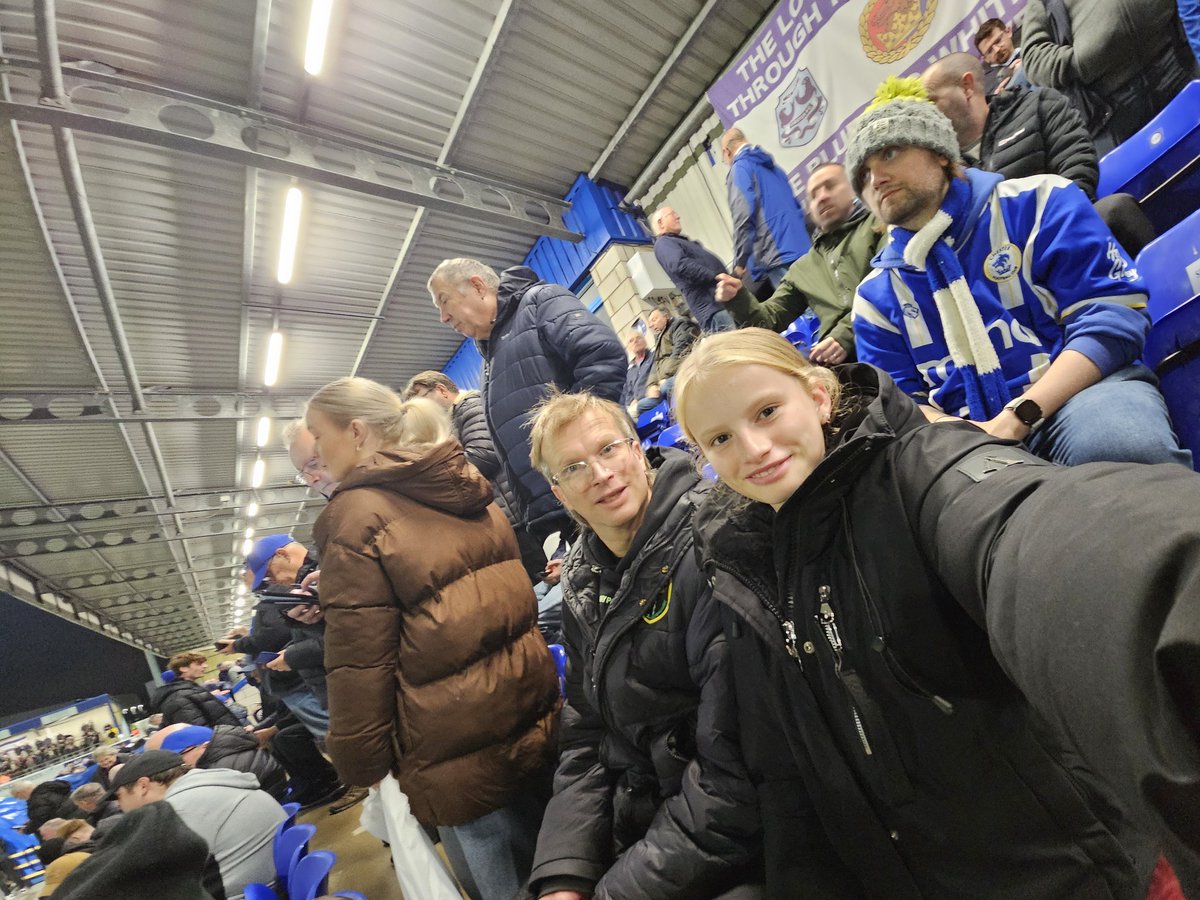 mattbithell's tweet image. Decent one at #TheDeva with Edie. Chestercompact throughout, Peers doing a shift up top and the back 4 getting through miles in tight shape covering wingers glued to the lines. Chester created lots of opportunities hitting post, few cut backs &amp;amp; dangerous on corners....get in