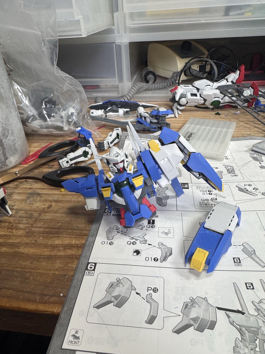 【生存確認】
最近イロイロが色々あってエロエロです
なんのこっちゃ

とりあえず手は動かしてますw