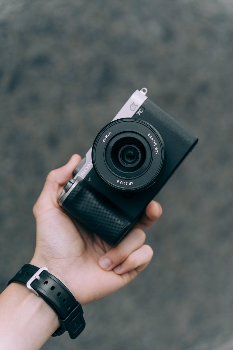 AstrHori's tweet image. Compact, sharp, and cinematic — AstrHori AF27mmF2.8 is perfect for capturing the rhythm of the city🏙

Credit: INS/@vor_ject
#astrhori #autolens #27mm #27mmf28 #streetshot #sonycamera #sonyusers