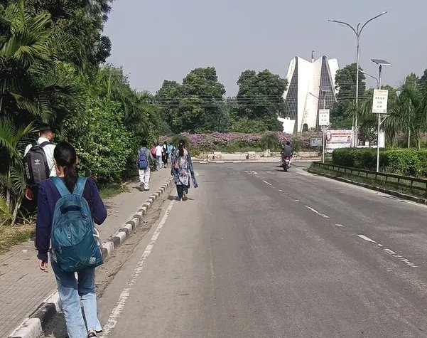 I am in Punjabi University Patiala now ani one meet dm