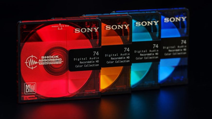 ObsoleteSony's tweet image. Does anyone here still use Minidisc?