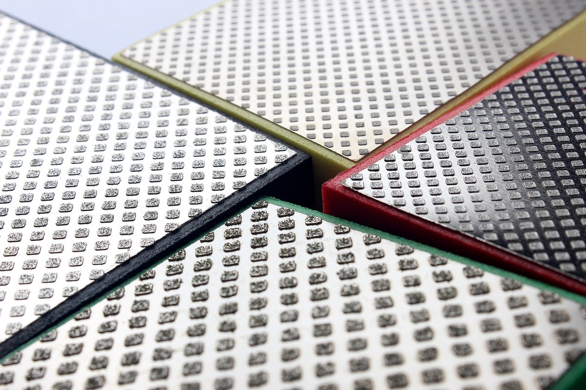 Stevenyu2008's tweet image. Diamond hand polishing pads,electroplated bond, for stone, glass, ceramic, metal, hard alloy polishing. size: 90*55mm, grit: 60-400. #grindingdisc, #brazed, #polishing, #concrete, #electroplated, #drilling, #diamond,#grinding, #granite. contact zhili4@stone-tool.com