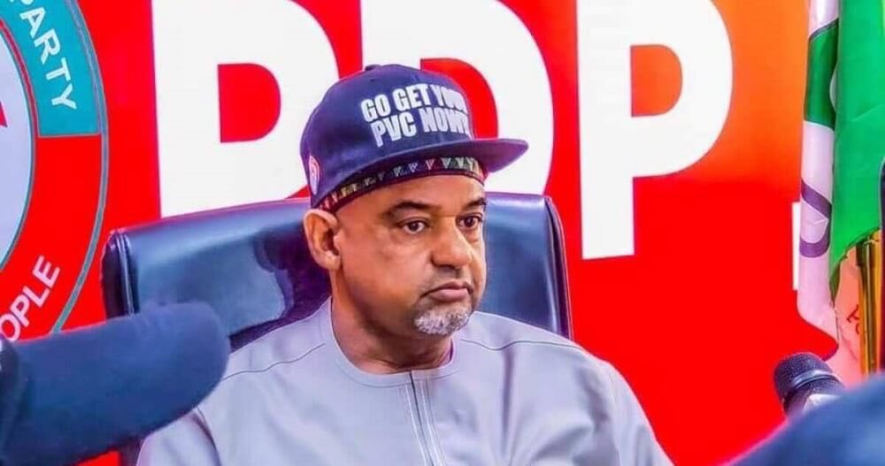 PDP State Chairmen Forum has raised alarm over alleged intimidation by APC, claiming the ruling party is pressuring PDP governors, senators, and lawmakers to defect. 

The forum, in a statement signed by Dr. Tony Aziegbemi and Sir Edward Percy Masha, condemned APC's actions as