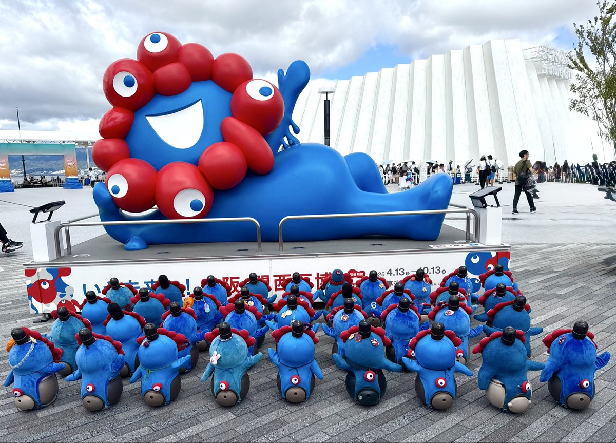 ←2023年12月13日のミャク詣

2025年10月13日のミャク詣→

見事に増殖しました❤️💙
ミャクミャク様パワー