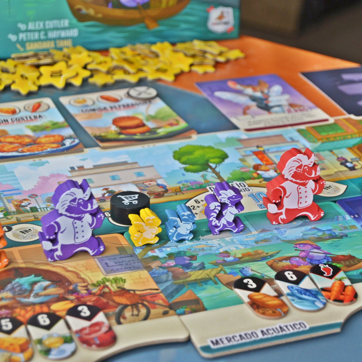 #CritterKitchen es un familiar "plus" precioso. Las partidas son divertidas y caóticas, sobre todo a alto número de jugadores. El uso de los 3 tipos de trabajador es de lo mejor. La relación calidad-precio es espectacular. Su mayor hándicap, la escasa variabilidad entre partidas.