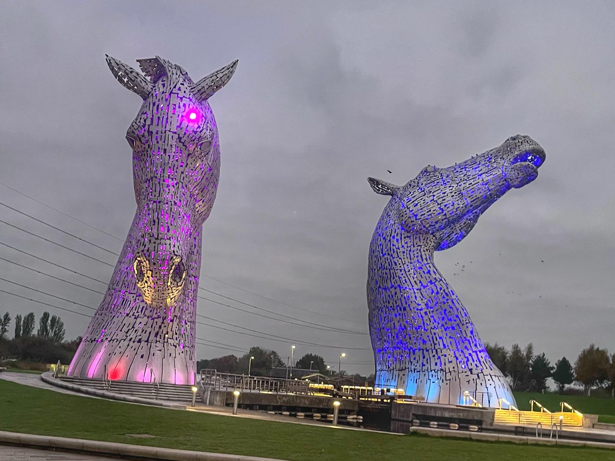 It's not all gloom! Although much of Scotland is predominately cloudy, there is some clearer weather on Skye, for the Highlands and the northeast. Elsewhere, the Kelpies are brightening the grey weather. Thanks to our weather watchers Skiopotter, Lusa (l) and MaggieD, Falkirk (r)