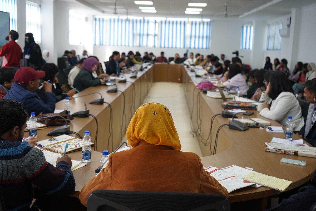 ActionAid Association (@actionaidindia) on Twitter photo Day 3 | Working People and the City | University of Kashmir, Srinagar 
Sessions under the theme “Culture, Mobilisation and Gender Justice in the City” began today.
The discussions will explore how creative industries, theatre, and gendered experiences shape cities and contribute Day 3 | Working People and the City | University of Kashmir, Srinagar 
Sessions under the theme “Culture, Mobilisation and Gender Justice in the City” began today.
The discussions will explore how creative industries, theatre, and gendered experiences shape cities and contribute