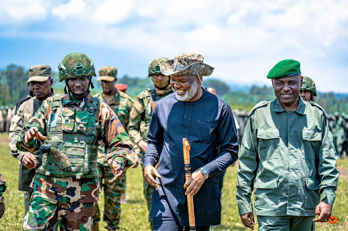 L'Alliance Fleuve Congo / Mouvement du 23 Mars (AFC/M23) porte à la connaissance de la communauté nationale et internationale que, conformément à ses pratiques habituelles, les forces coalisées du régime de Kinshasa ont procédé à des bombardements intensifs sur des zones