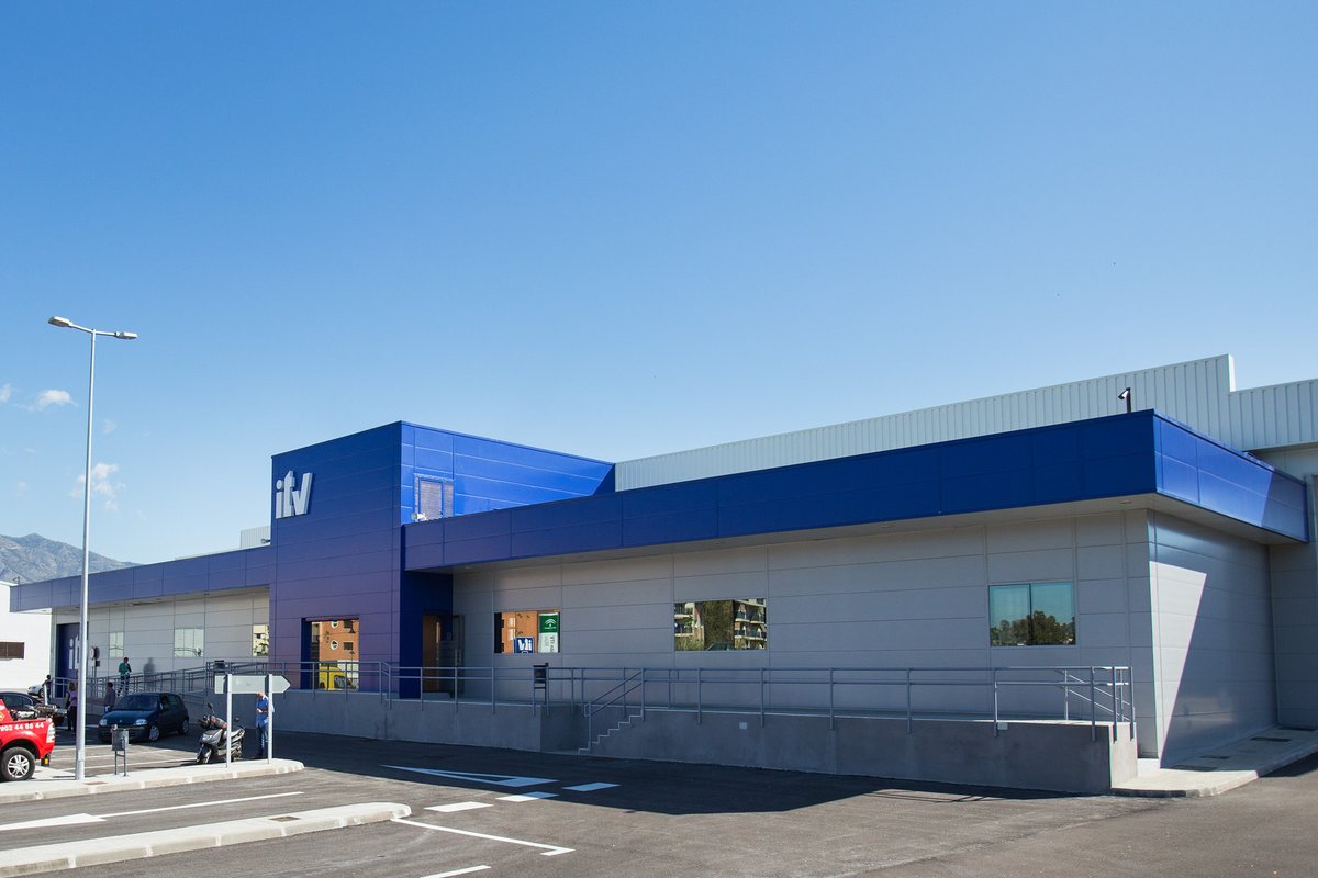 1. #BuenosDias Cuando vayas a pasar la #ITV👩🏻‍🔧👨🏻‍🔧no olvides llevar el recibo del seguro de tu vehículo🚗🛵

Tal vez no te lo pidamos, pues comprobaremos su vigencia online, pero si por razones de conectividad esto no fuera posible, te pediremos la copia en papel.

#FelizMiercoles