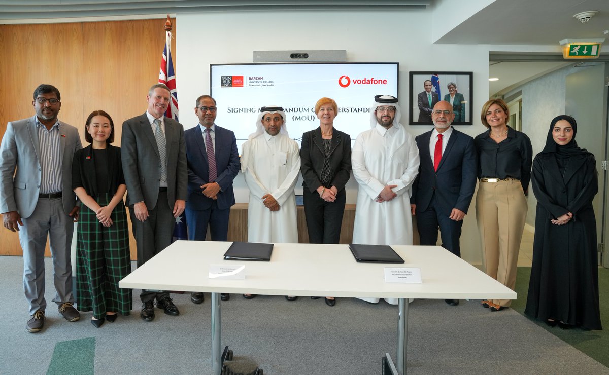 VodafoneQatar's tweet photo. #VodafoneQatar has signed a strategic MoU with @BarzanUC, in partnership with Swinburne University of Technology, Australia. Signed by Sultan Al Thani, Head of Public Sector Sales at Vodafone Qatar, and Dr. Hassan Al Derham, Vice Chairman of Barzan University College. https://t.co/UDqv4Dwhn0