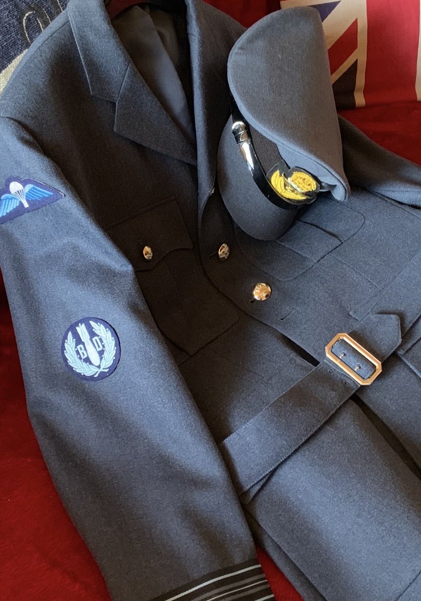 NickKeep_NKA's tweet photo. So who keeps old stuff? @carlosradioguy the brilliant @heart70s DJ keeps old headphones.
I have several military items, including a S6 respirator and NBC suit, a design 7 fuze extractor and even a MK 4 flying helmet. So what’s your favourite keep sake ? #Keepsakes #Memories https://t.co/Igq3V3zQui