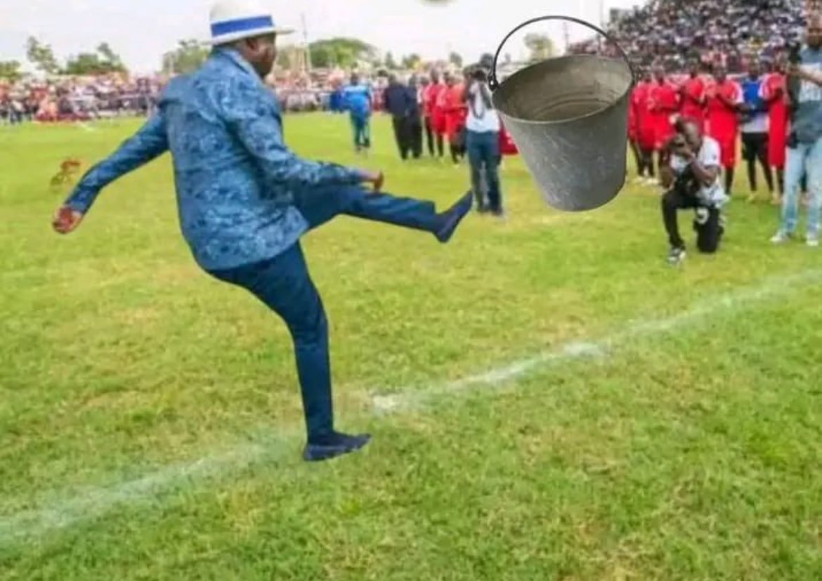 GhostViewer17's tweet image. It’s so much darker when a light goes out than it would have been if it had never shone