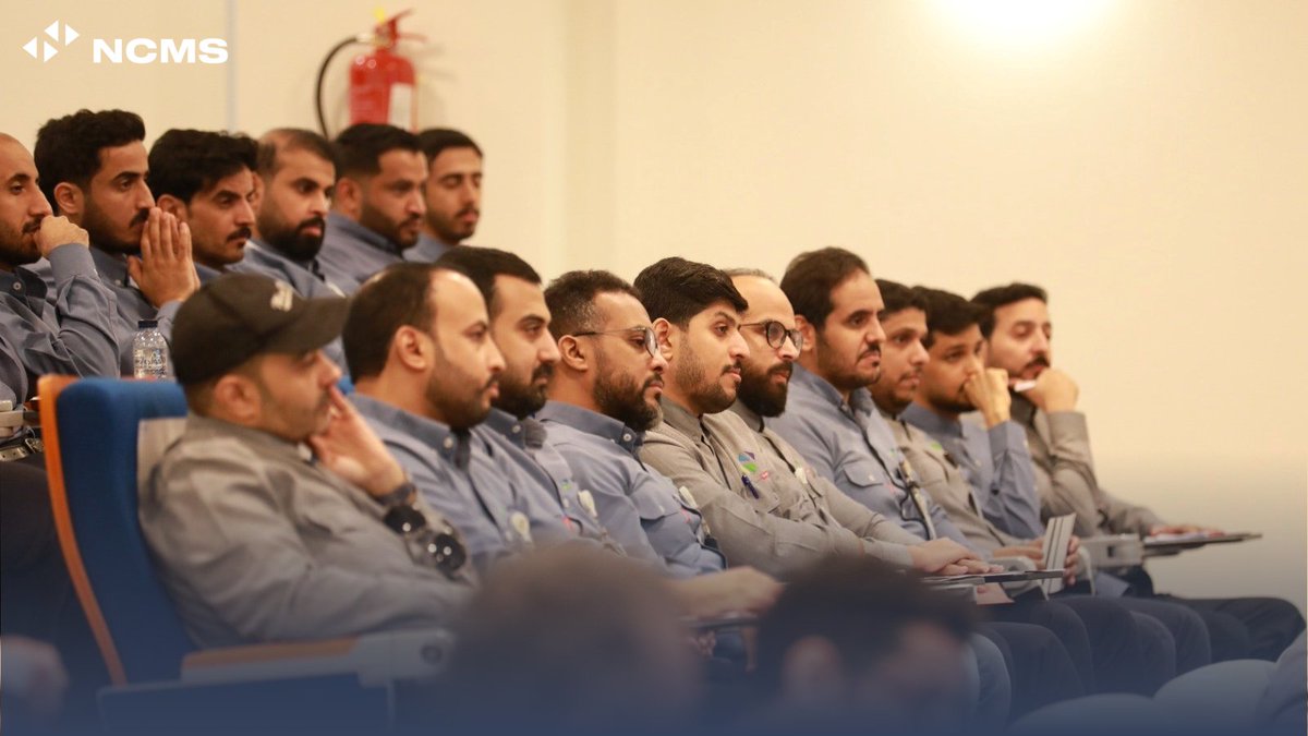 استكمالًا لبرنامج "قهوة مع الرئيس"، نواصل تعزيز ثقافة الحوار والتواصل الفعّال بين القيادة والموظفين.حيث توفر هذه المبادرة الفريدة منصة مثالية للموظفين لاستكشاف رؤى الشركة وتوجهاتها المستقبلية، كما تفتح باب التواصل المباشر بين الرئيس التنفيذي والموظفين.