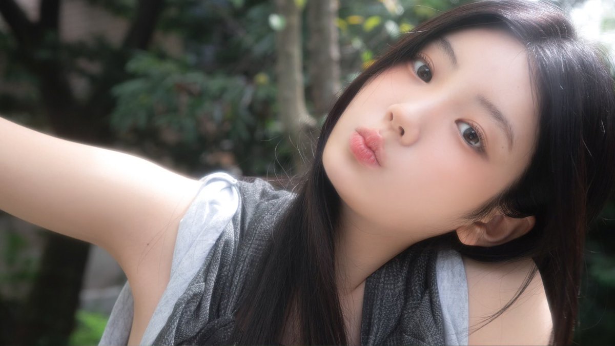 illieseom's tweet photo. my wonhee :'( she’s so beautiful https://t.co/DPgBFnjX2V