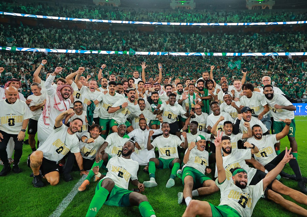 zeyad_j30's tweet photo. الحمد لله على التأهل إلى كأس العالم 2026🏆🇸🇦
الوطن يستحق دائمًا الأفضل 💚🦅 https://t.co/HuN93QNpLh