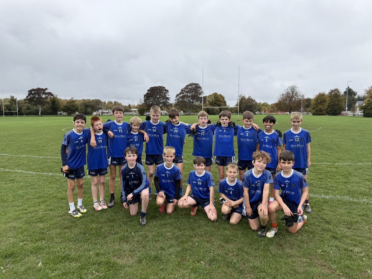 Holy Cross School tweet media