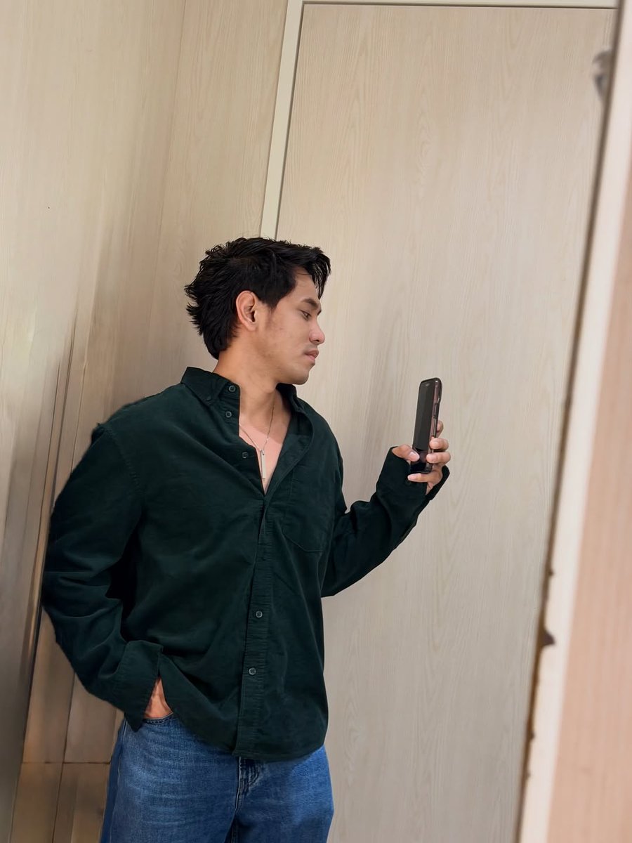 myrnanewss's tweet image. #RNANEWS #RNASELEBSTYLE ikan lele, ulat bulu,alele saya pemalu, by #KhaiBahar