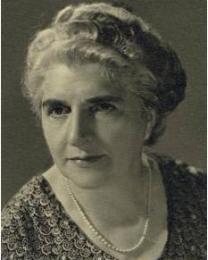 anppia2013's tweet photo. Nasceva il #15ottobre 1887 Angelina Merlin: maestra, partigiana, politica e Madre Costituente. Si batté per l’uguaglianza tra uomini e donne e firmò la storica #LeggeMerlin che chiuse le case di tolleranza. Una vita per la dignità e i diritti di tutti. https://t.co/TT1jKgCaUM