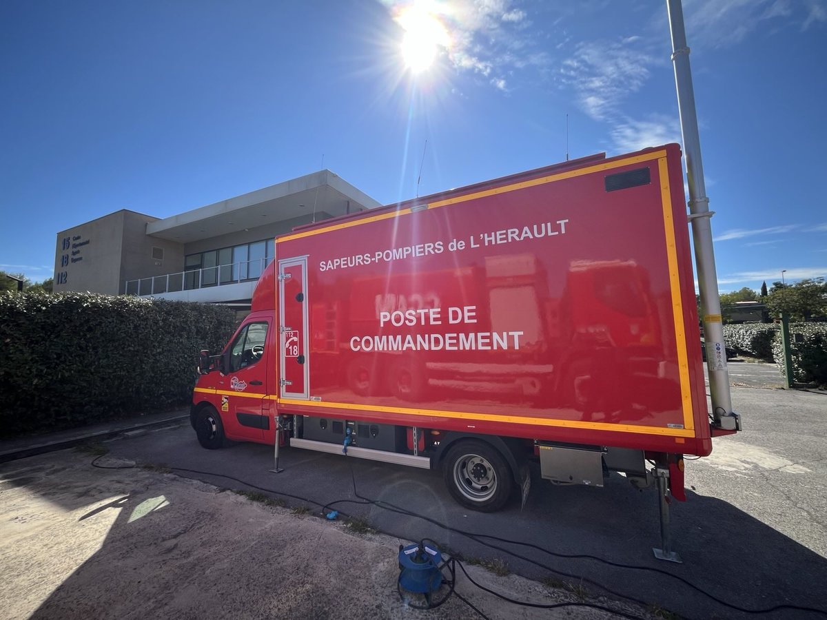 PompiersHerault's tweet image. #Apprendre|| Le stage Opérateur de Coordination Opérationnelle #OCO encadré par le personnel du #CDAU de l'Hérault touche à sa fin Suite aux 12 jours de formation 10 stagiaires SPV &amp;amp; SPP continuent leur montée en compétences dans la spécialité #SIC