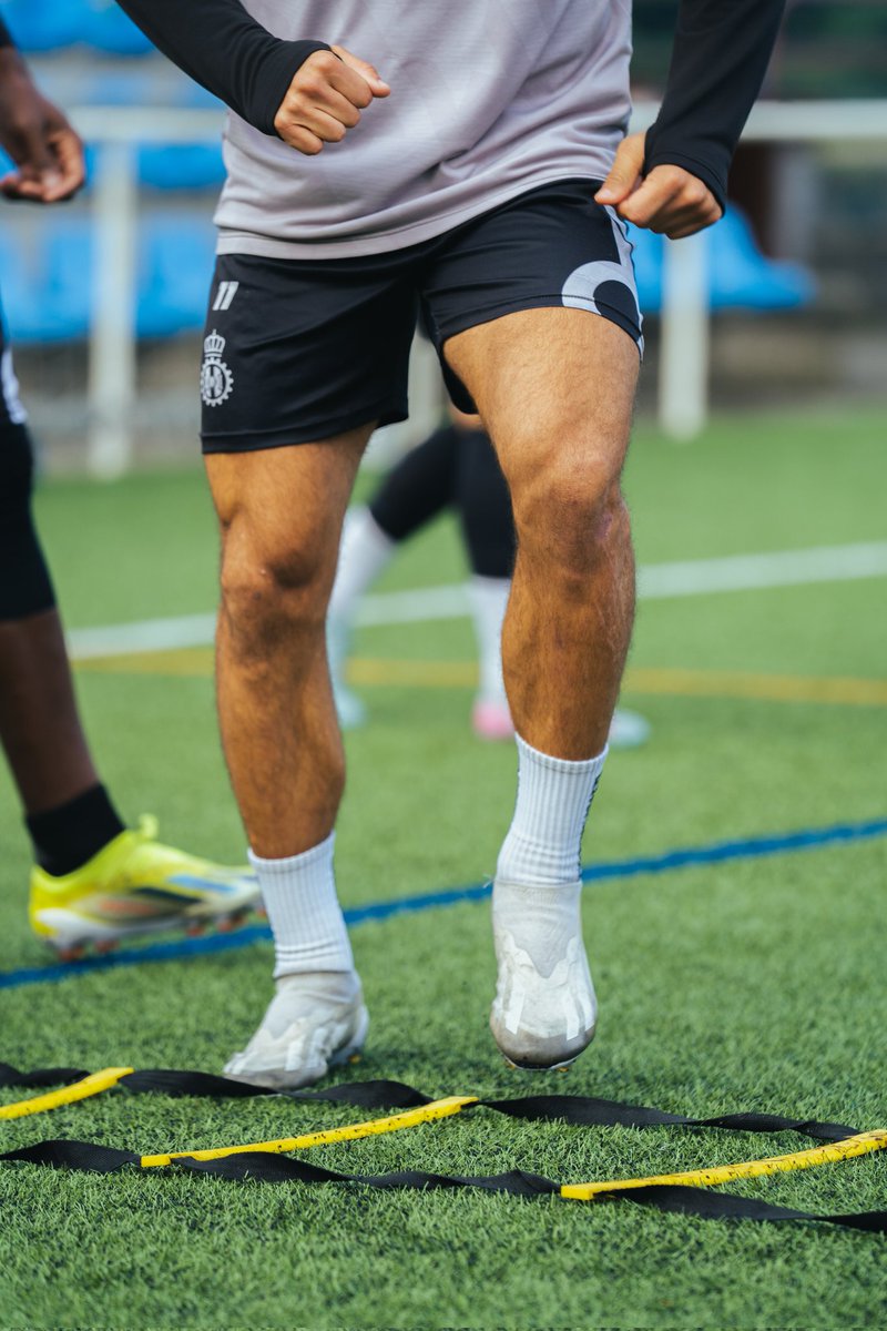 Real Avilés Industrial tweet media