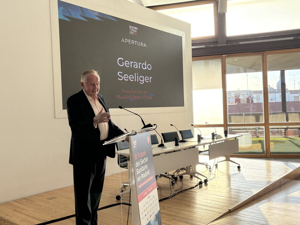 burgosusana's tweet photo. En el @COAMadrid, presentando la jornada ‘El Futuro del sector sanitario en Madrid’ organizada por Madrid Open Cities. Contaremos con la opinión experta de más de 20 ponentes entre médicos, empresarios y gestores de clínicas, hospitales y otros centros sanitarios. https://t.co/ugPTTvo5MH