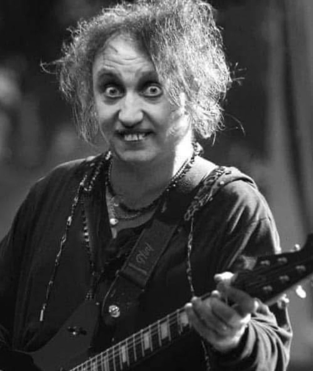 Robert Smith, The Cure

Credit: I Love 80s Music on FB